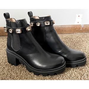 Steve Madden Amulet Booties size 10- NEVER WORN